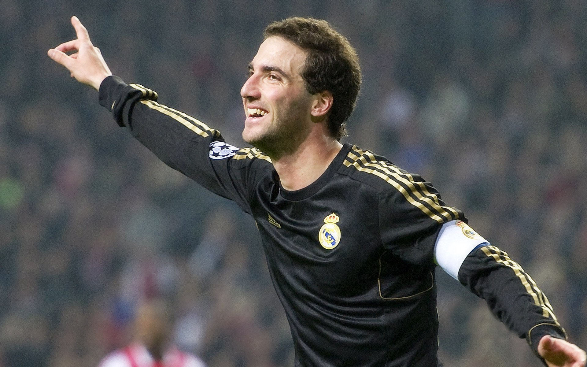 西汉姆联进攻多点开花,铁锤帮冲击欧战,西汉姆联官方