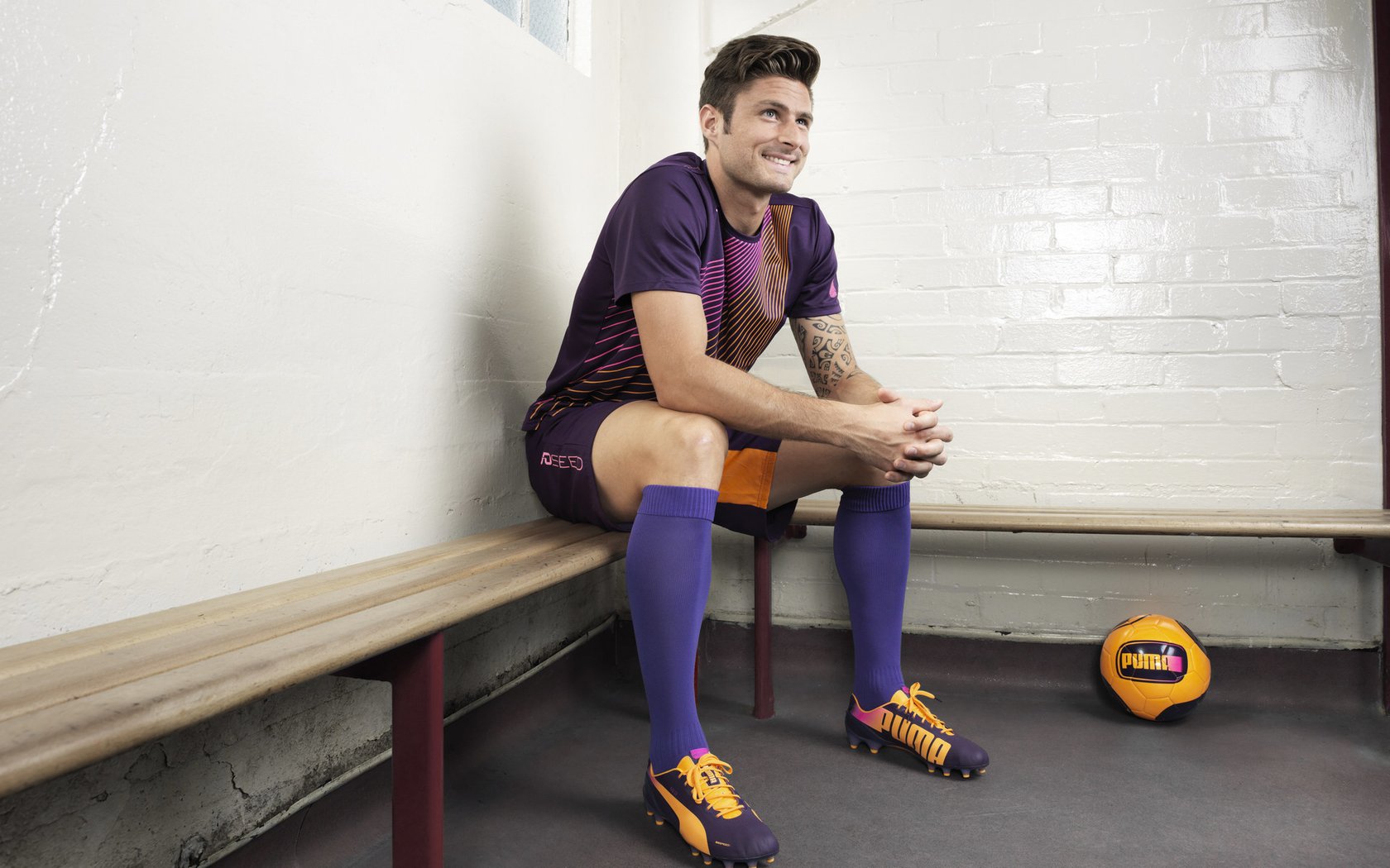 开云中国-霍芬海姆士气高涨，实现团队壮举，霍芬海姆队徽图片